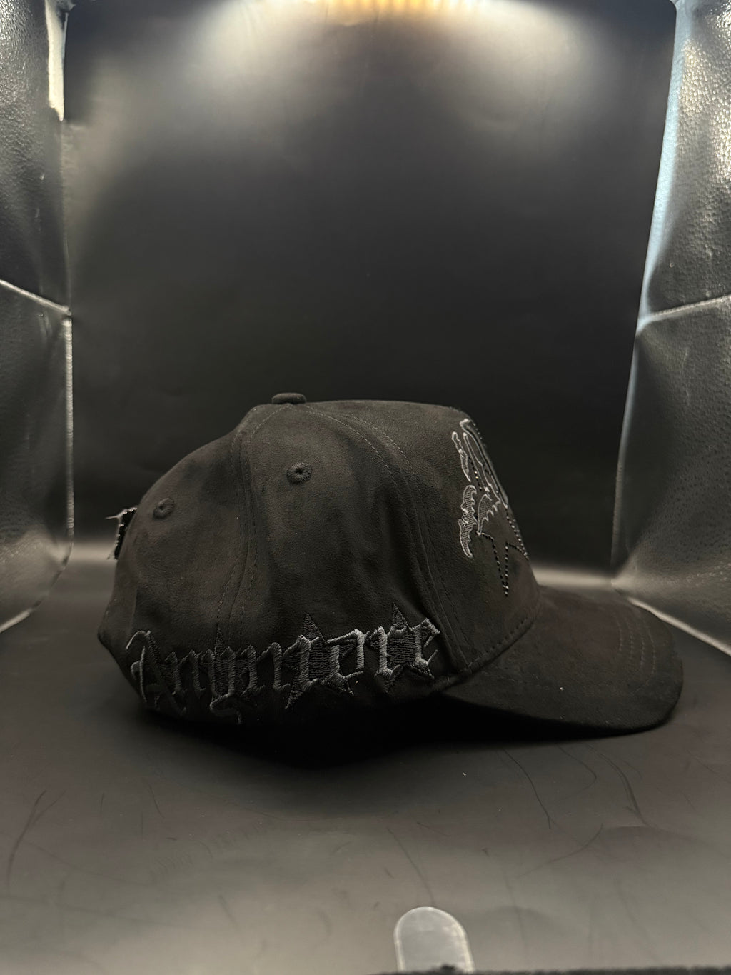 Gorra Innedit X Anymore Bruce Wayne