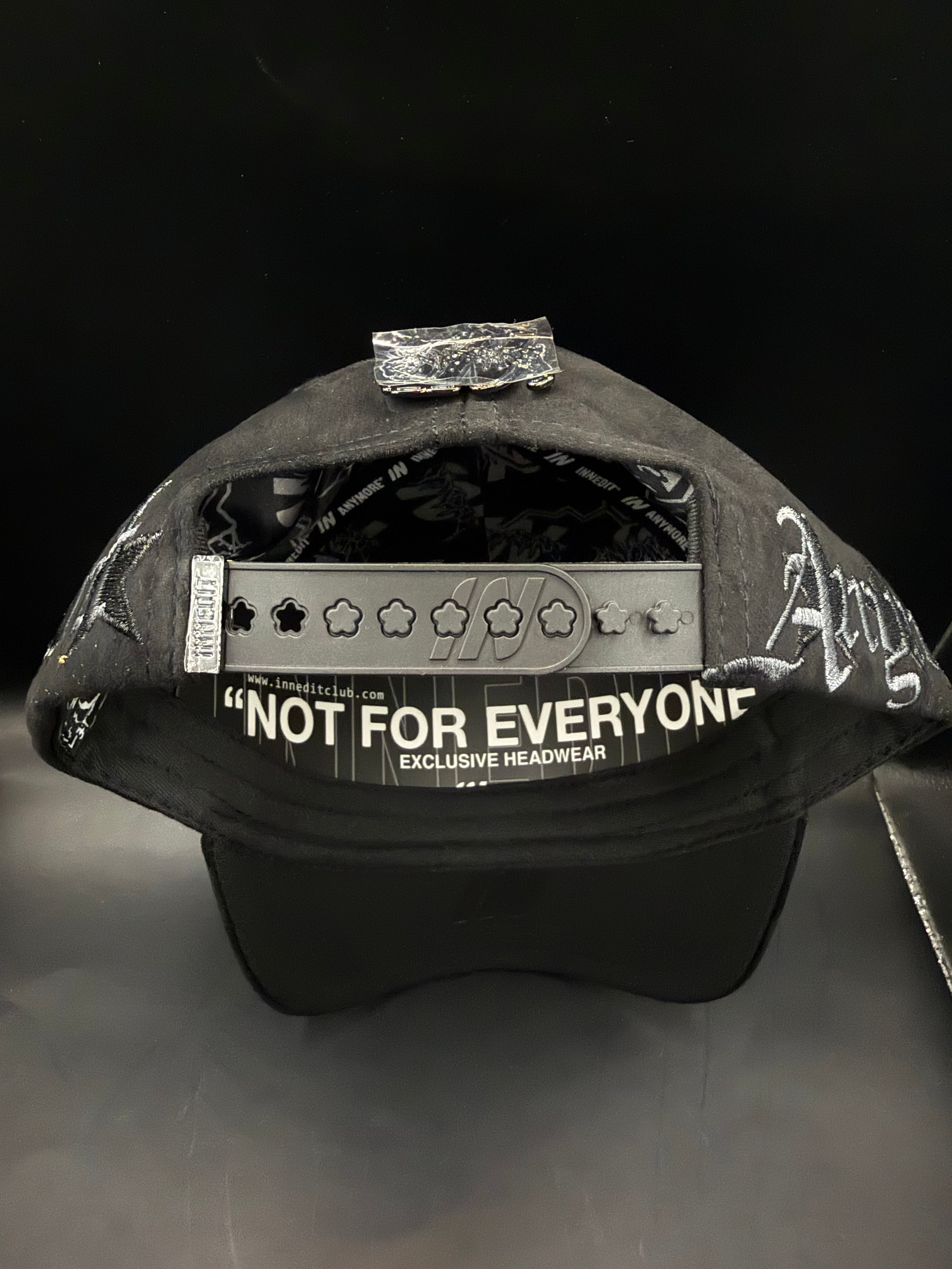 Gorra Innedit X Anymore Bruce Wayne