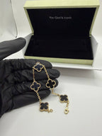 Van Cleef Negra Con Oro